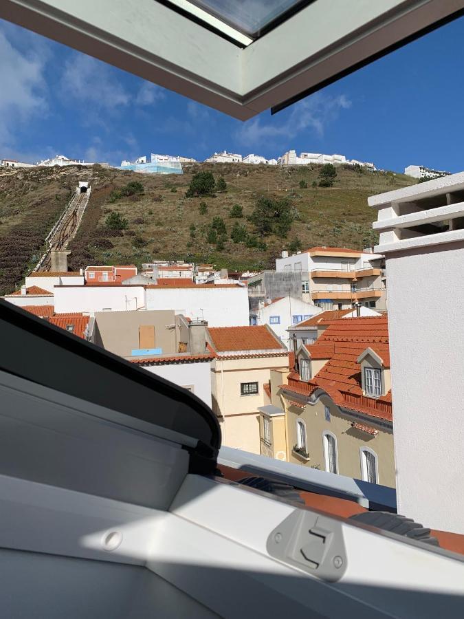 Casa Na Onda Elevador Appartement Nazaré Buitenkant foto