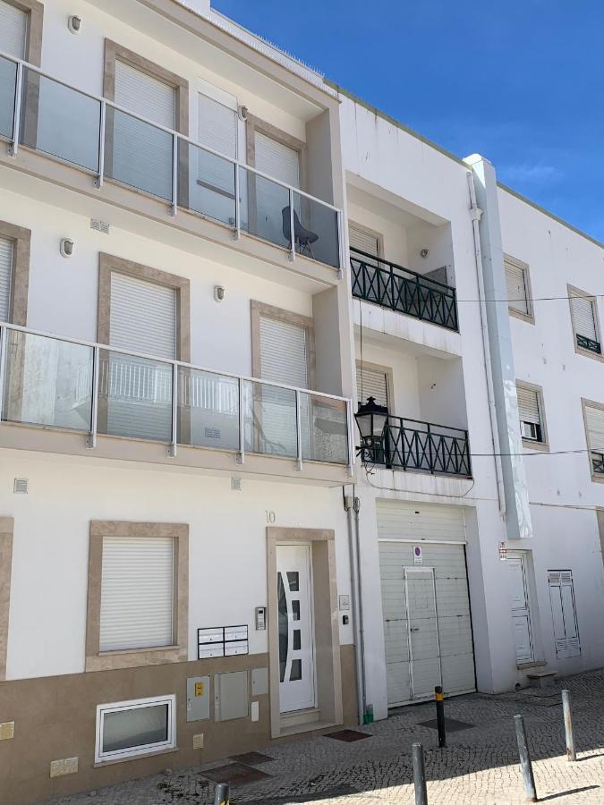 Casa Na Onda Elevador Appartement Nazaré Buitenkant foto